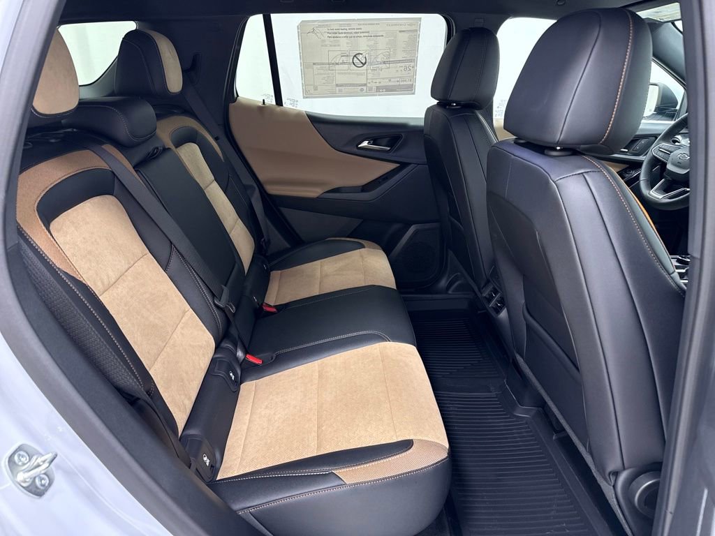New 2026 Chevrolet Equinox ACTIV w/ LPO, Floor Liner Package image 12