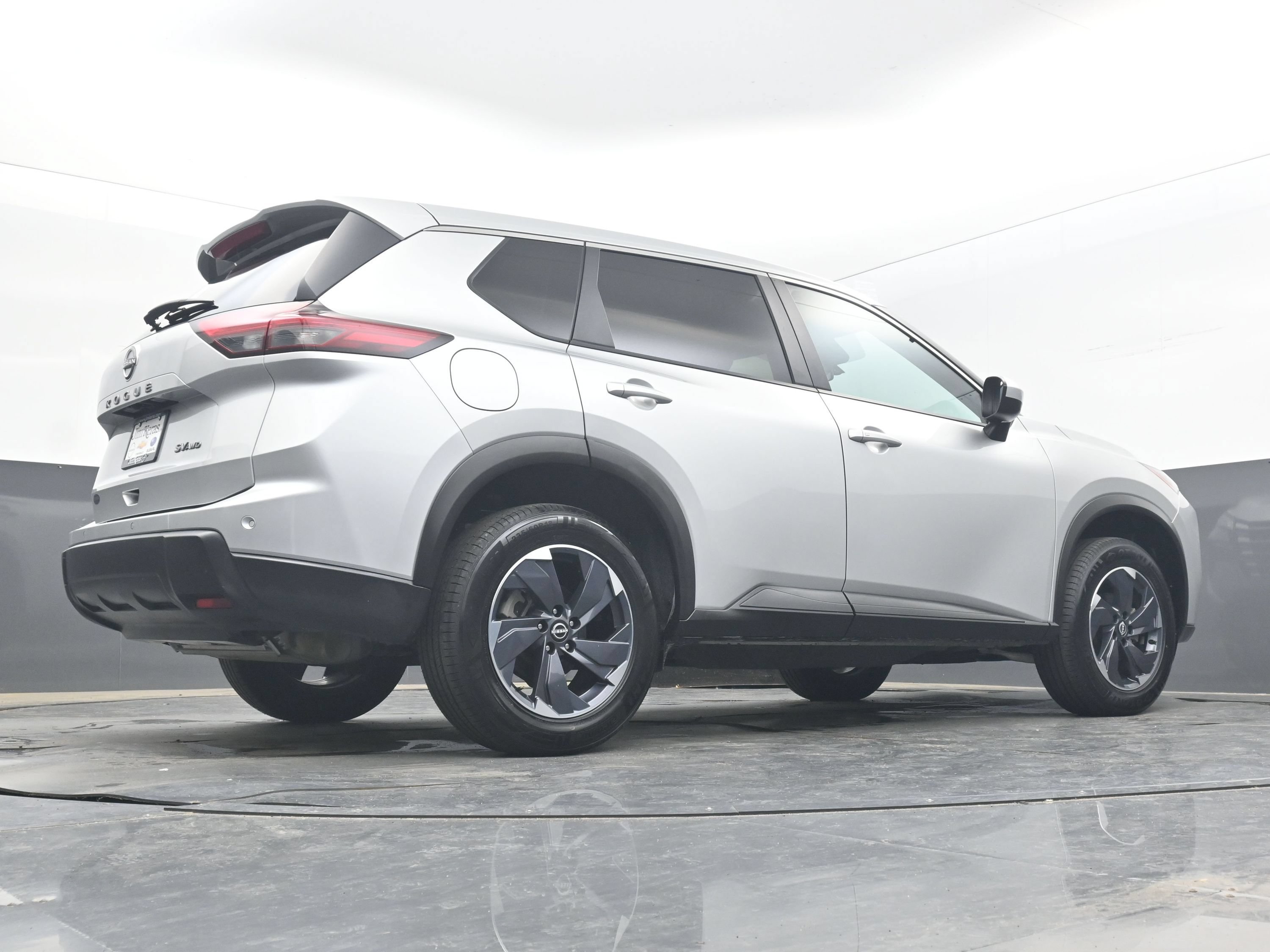 Certified 2024 Nissan Rogue SV AWD/4WD image 28