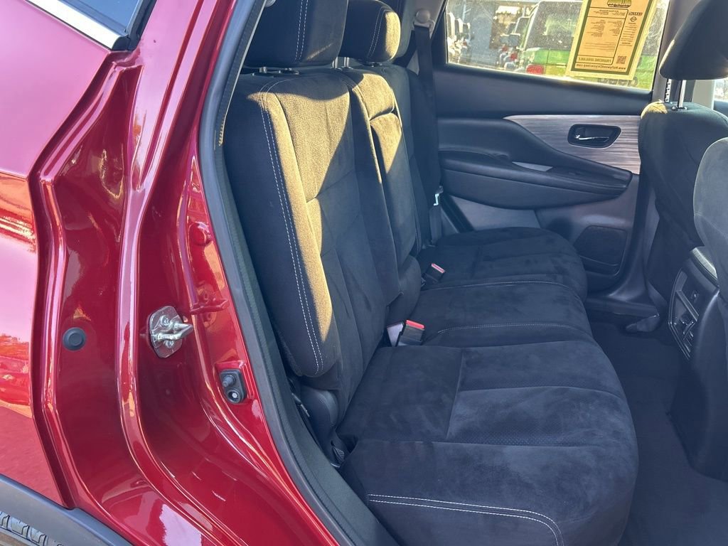 Used 2018 Nissan Murano SV FWD image 28