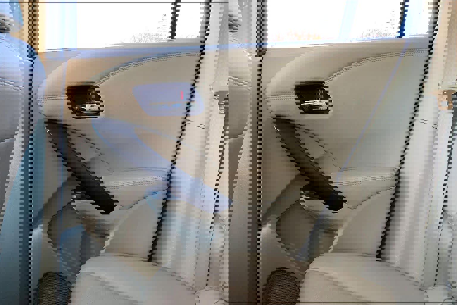 Used 2016 Acura RDX AWD w/ Technology Package image 35