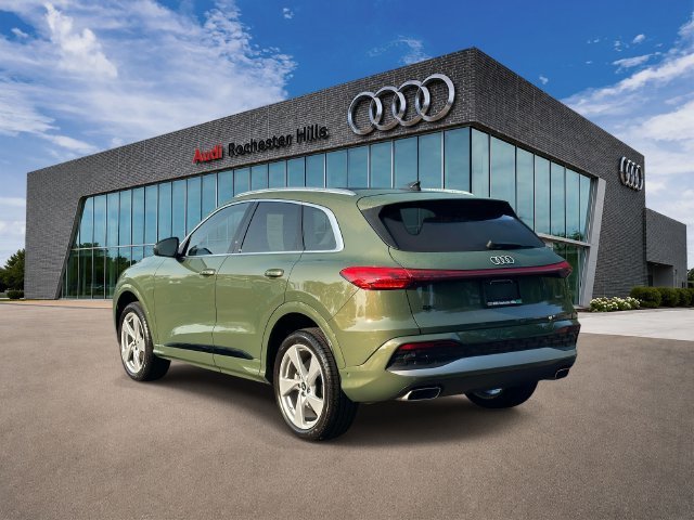 Certified 2025 Audi Q5 Premium Plus w/ Premium Plus AWD/4WD image 4