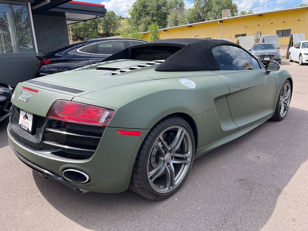Used 2011 Audi R8 V10 AWD/4WD image 6
