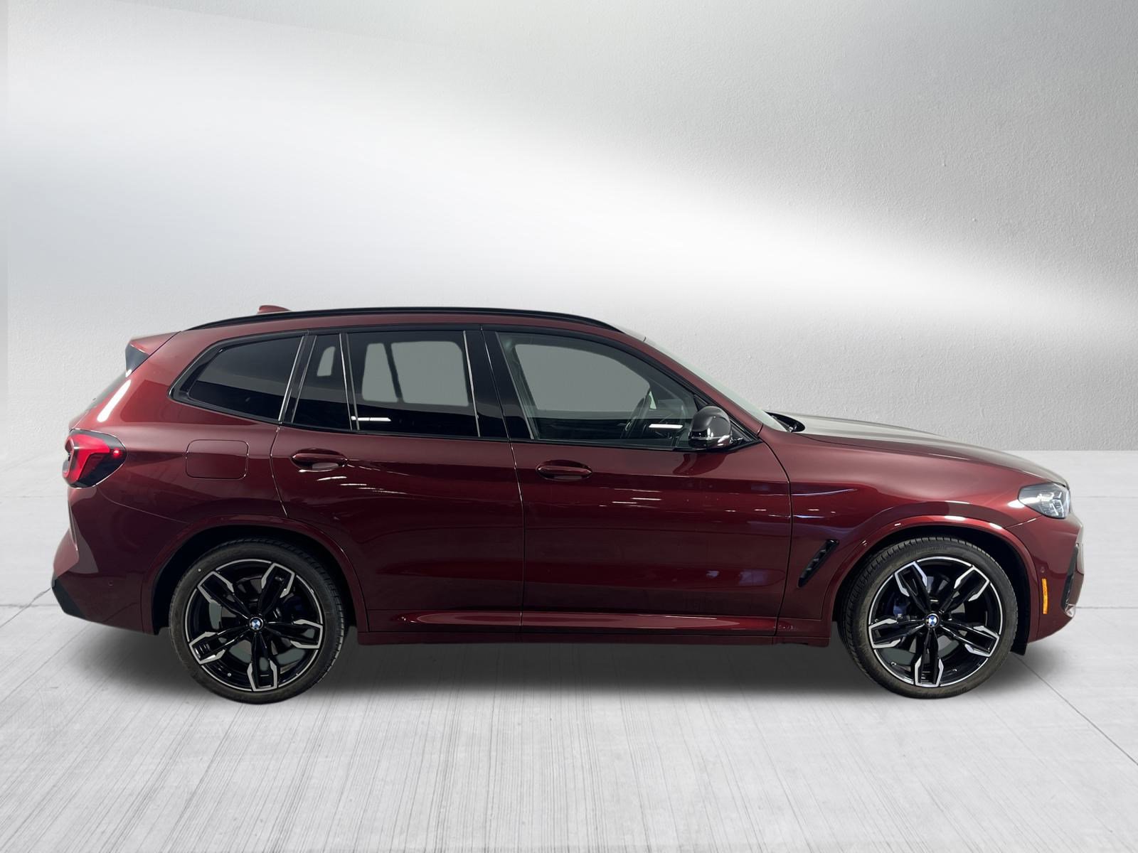 Certified 2024 BMW X3 M40i w/ Premium Package image 8
