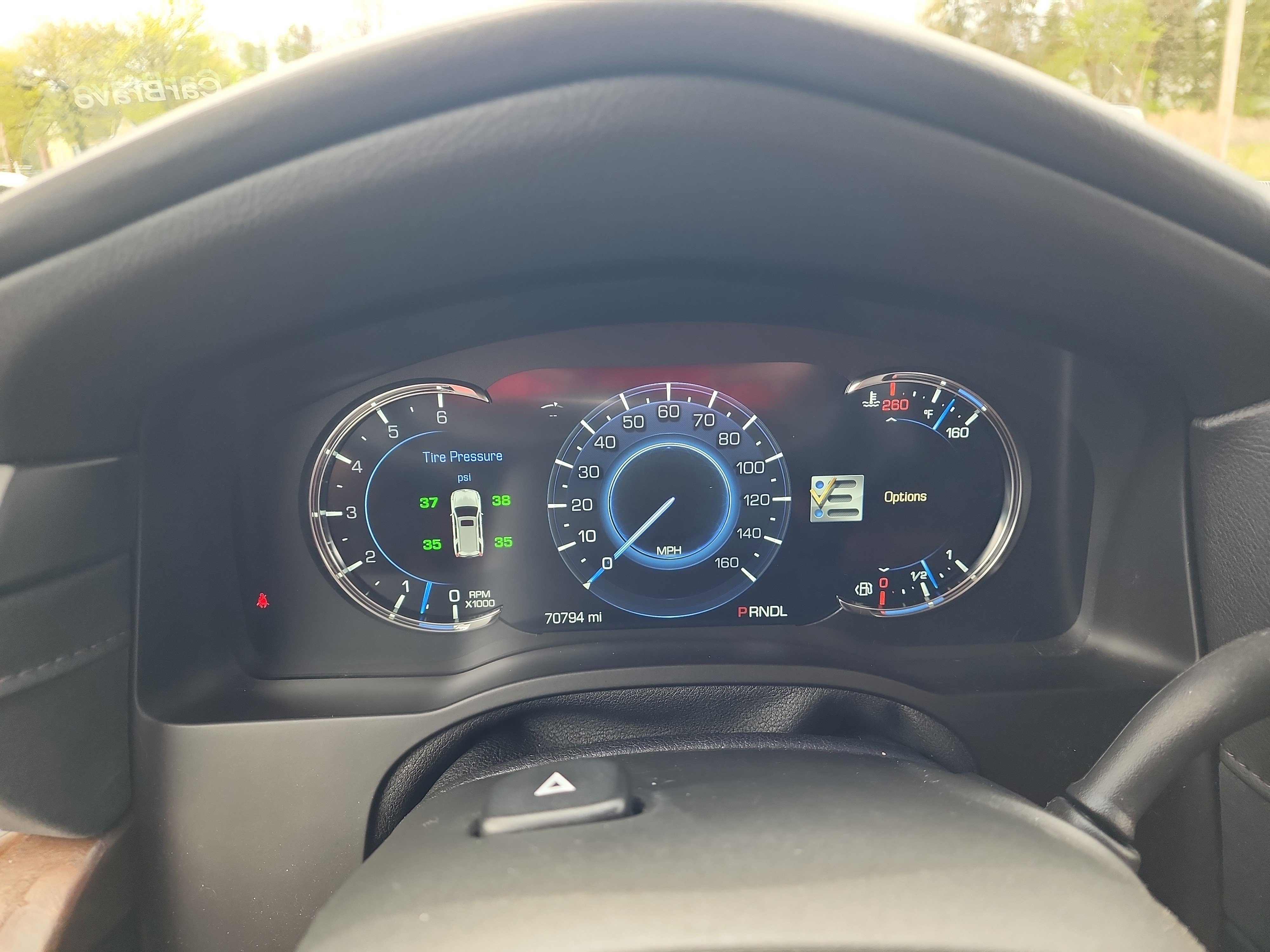 Certified 2020 Cadillac Escalade Premium Luxury w/ LPO, Radiant Package AWD/4WD image 22