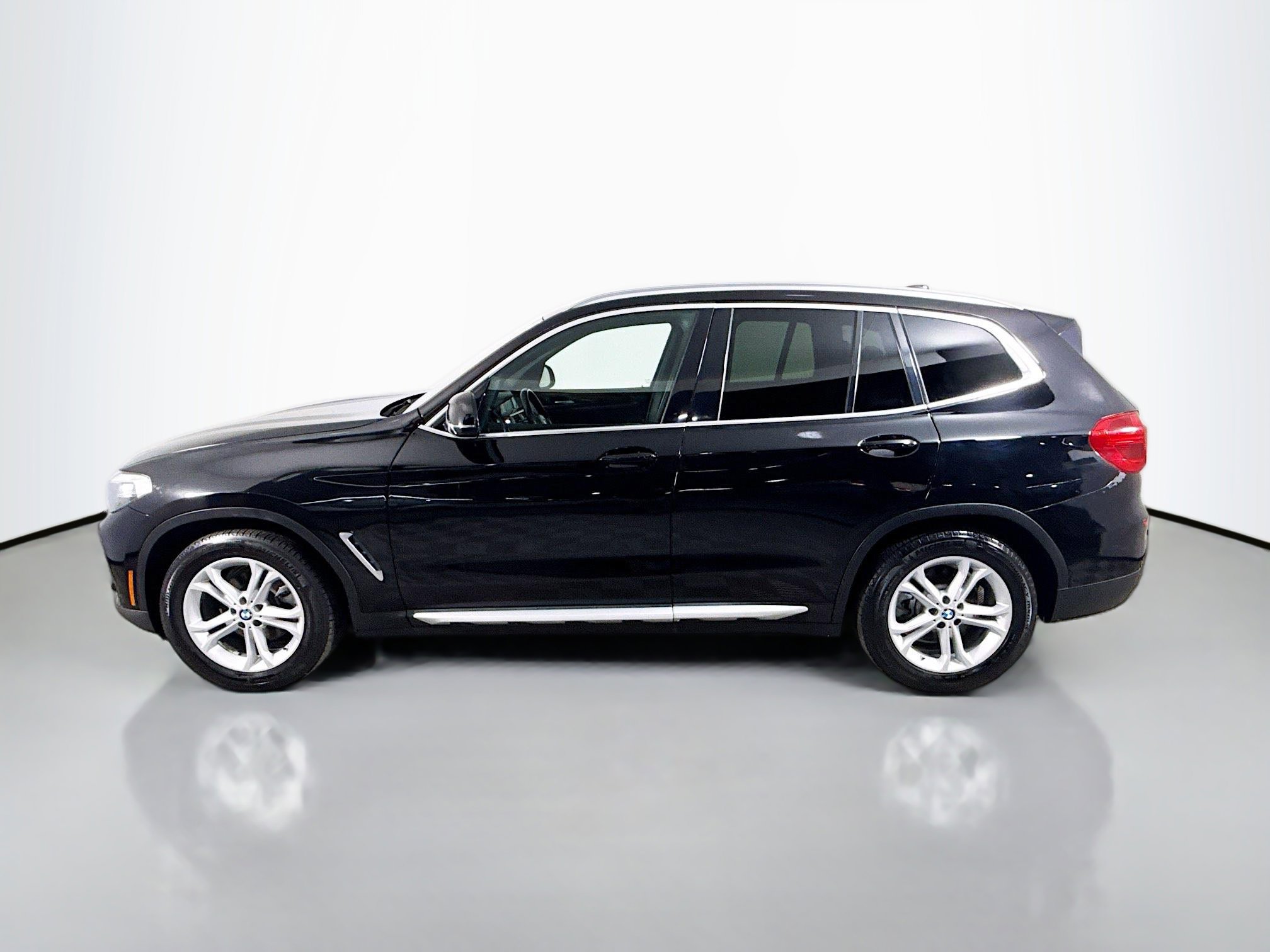 Used 2019 BMW X3 sDrive30i image 6
