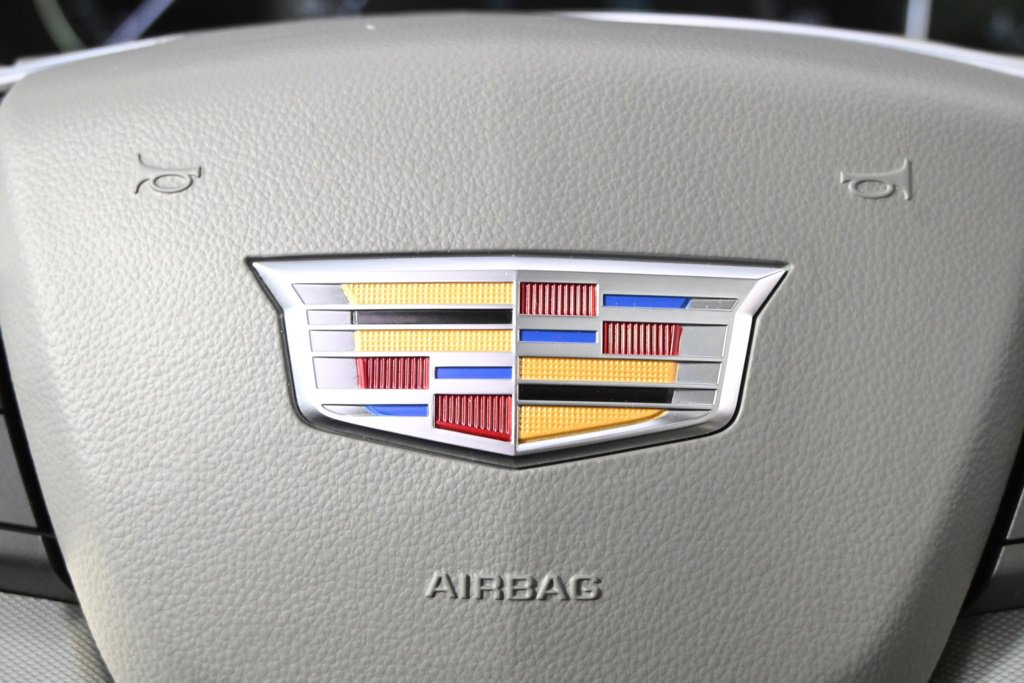 New 2025 Cadillac XT5 Premium Luxury w/ LPO, Floor Liner Package image 37