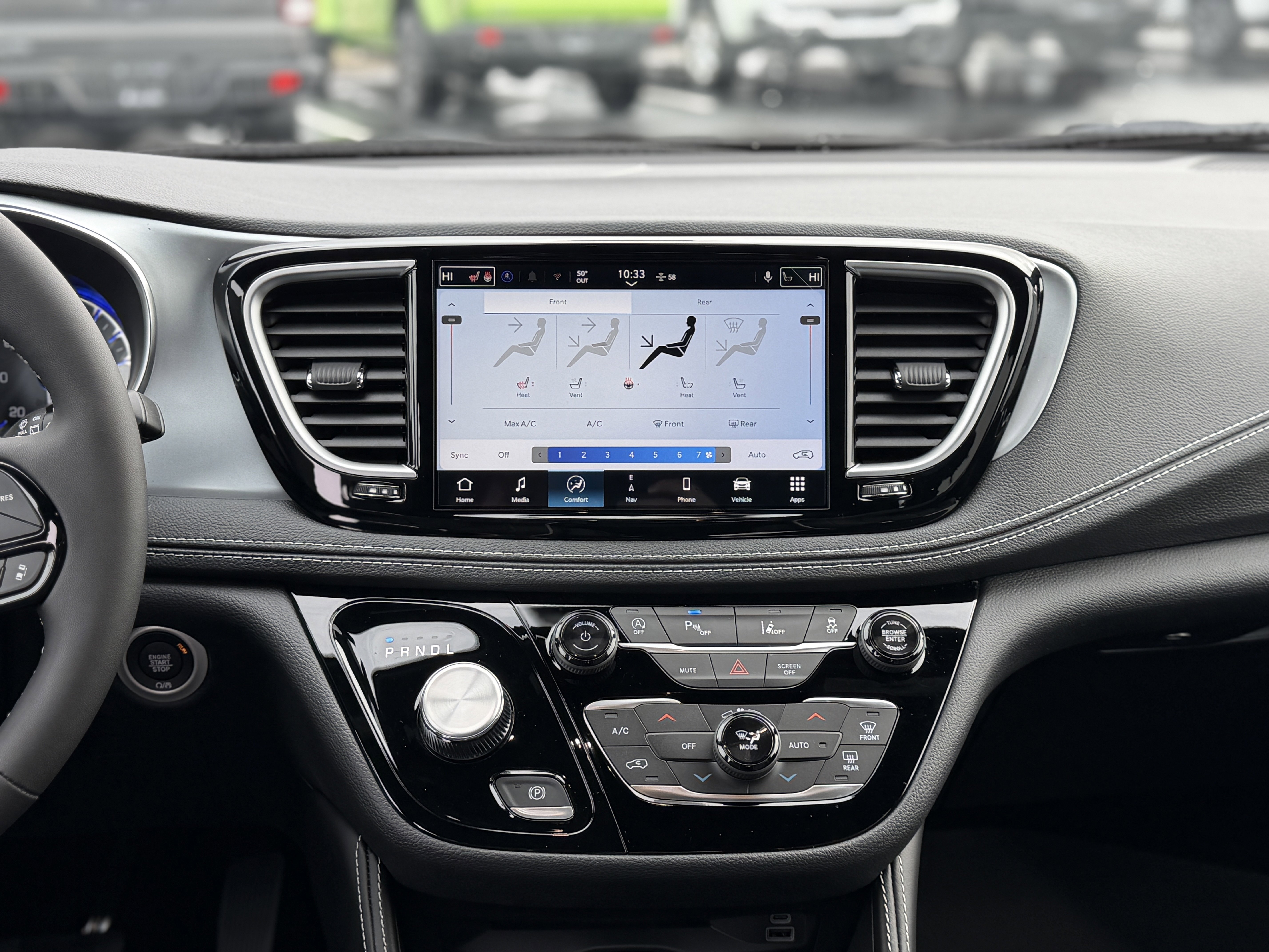 New 2026 Chrysler Pacifica Limited w/ Uconnect Theater Family Group image 17