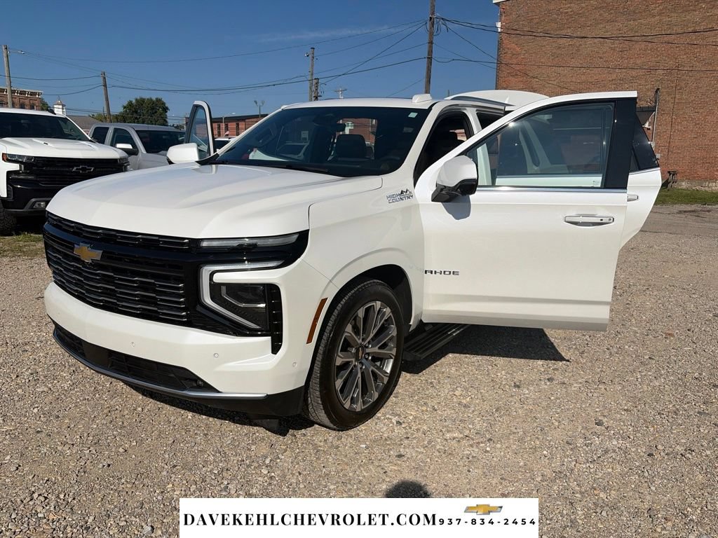 Used 2025 Chevrolet Tahoe High Country AWD/4WD image 30