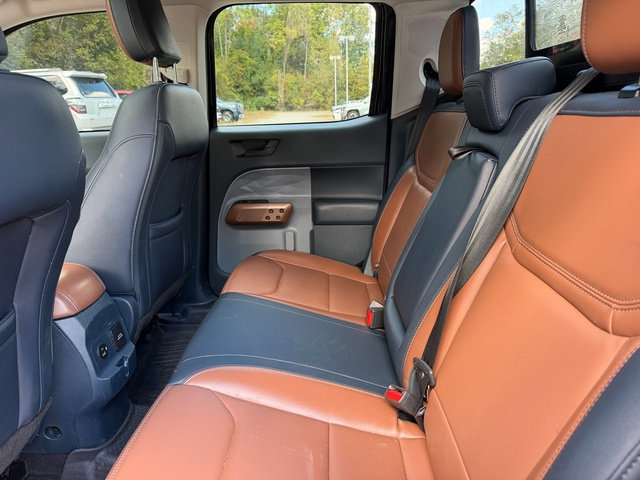 Used 2023 Ford Maverick Lariat w/ Lariat Luxury Package FWD image 11