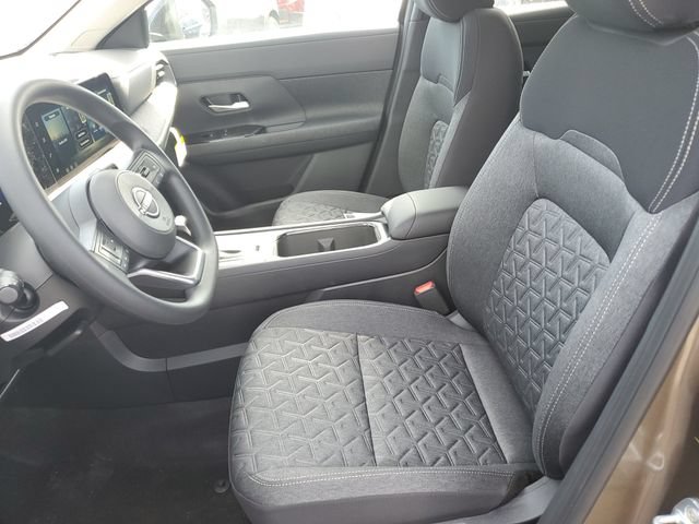 New 2027 Nissan Kicks SV w/ Cold Weather Package FWD image 20