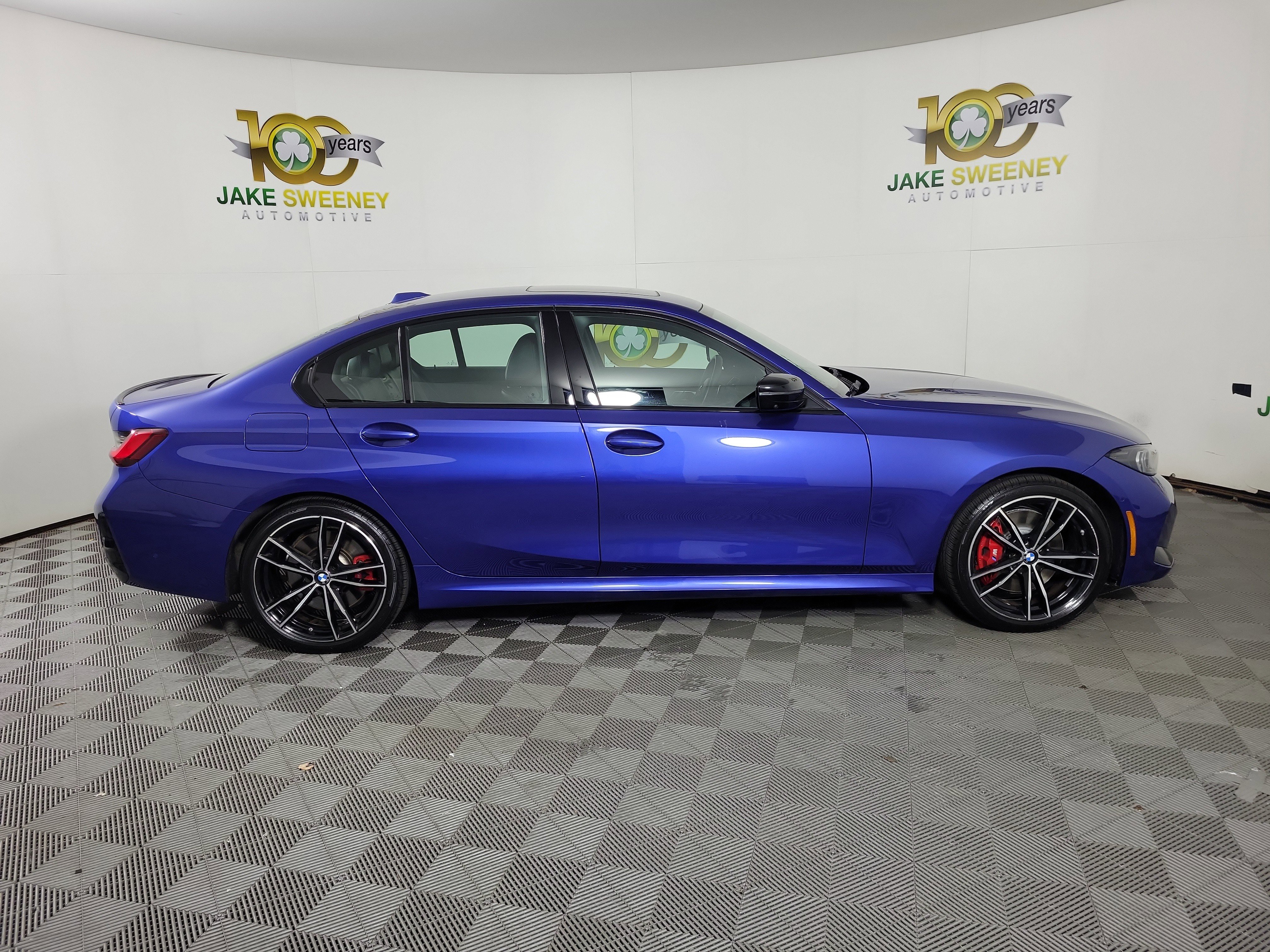 Certified 2023 BMW 330i xDrive Sedan w/ M Sport Package AWD/4WD image 8
