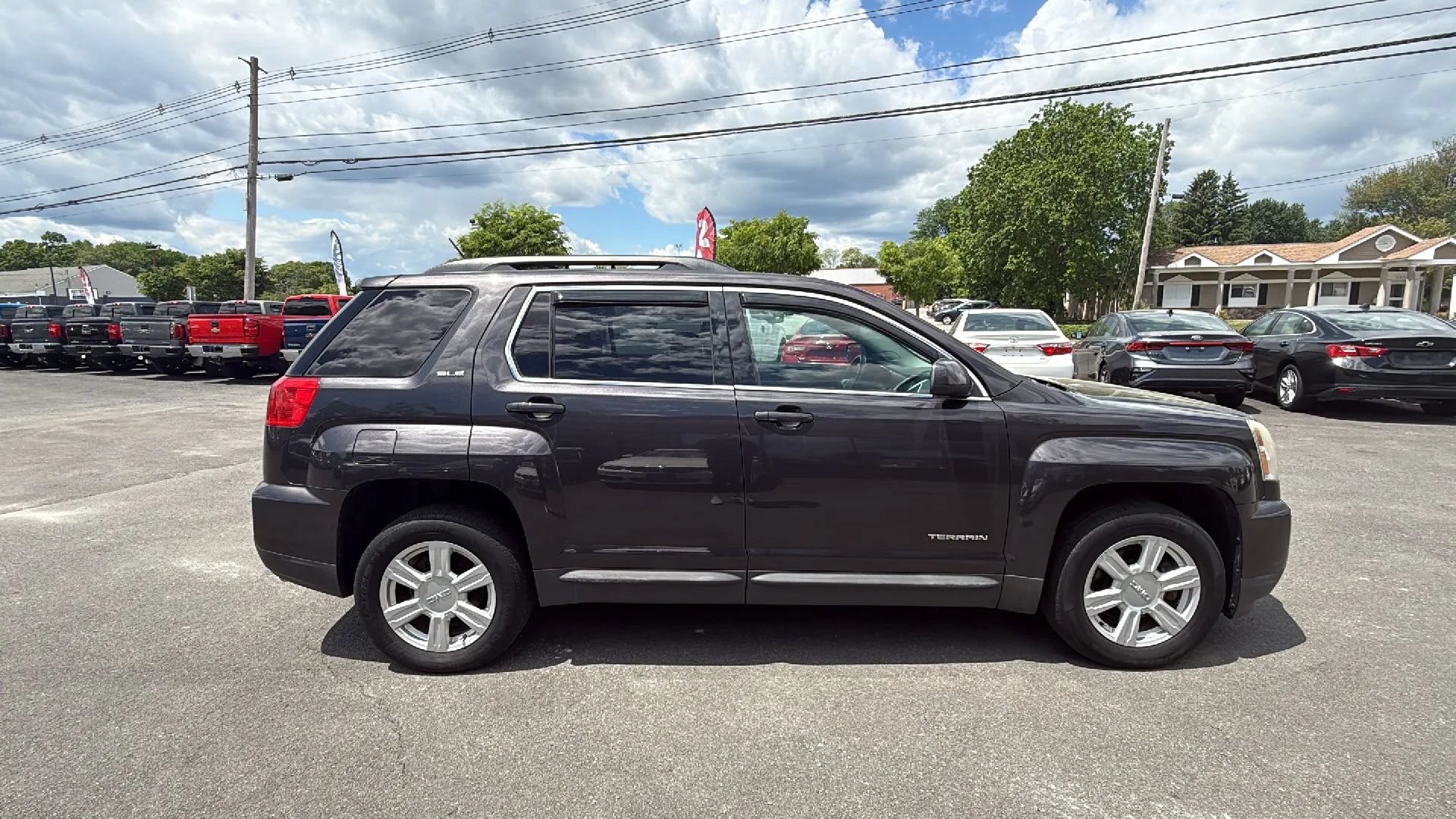 Used 2016 GMC Terrain SLE w/ Driver Alert Package I AWD/4WD image 12