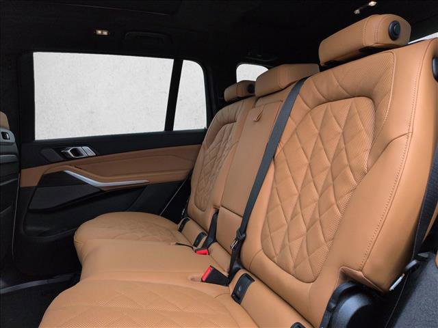 New 2026 BMW X7 xDrive40i image 16