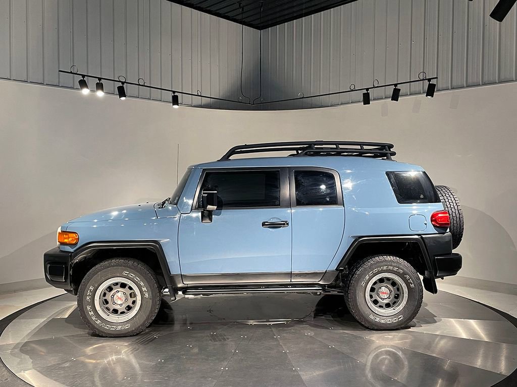 Used 2014 Toyota FJ Cruiser Base w/ Trail Teams Ultimate Edition image 8
