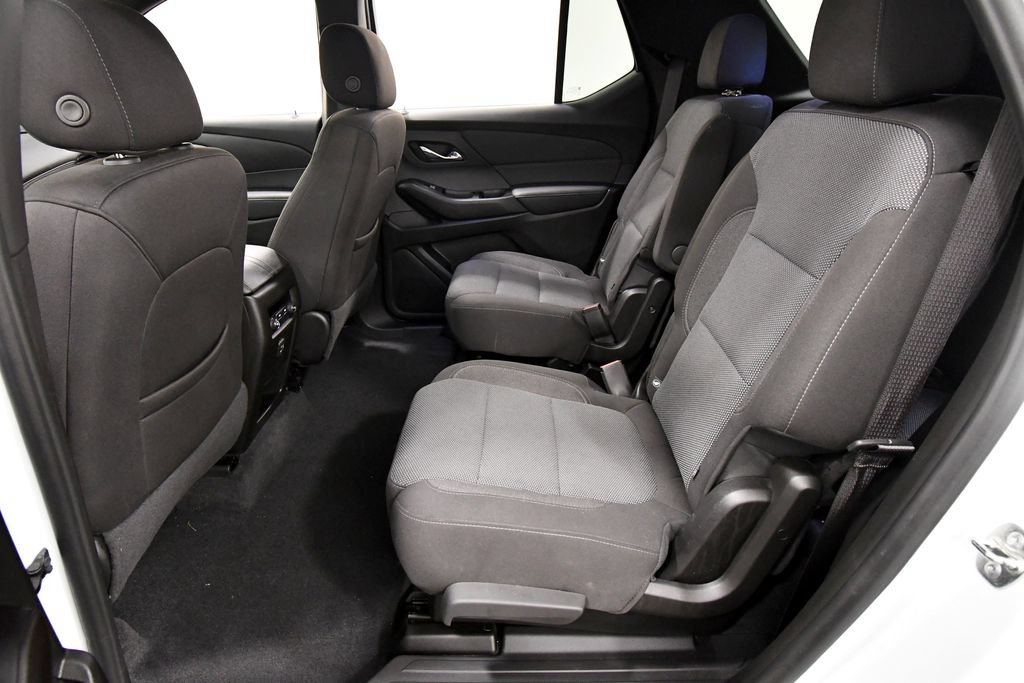 Used 2023 Chevrolet Traverse LT AWD/4WD image 15