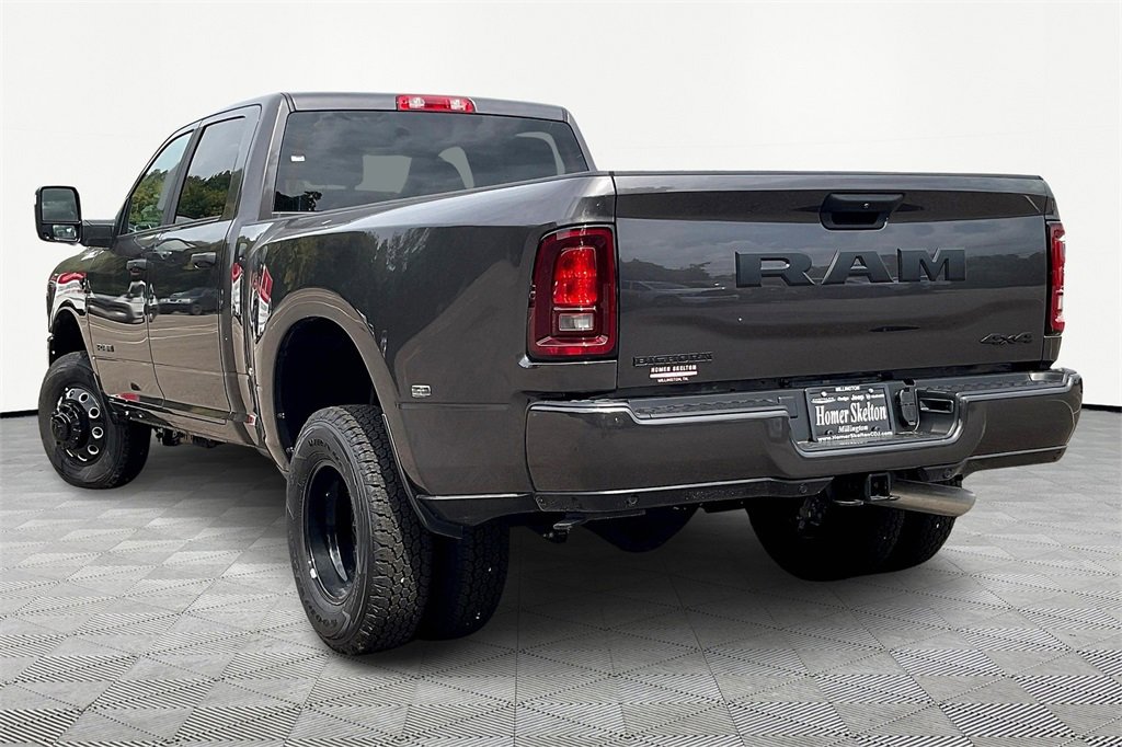 New 2025 RAM 3500 Big Horn image 3