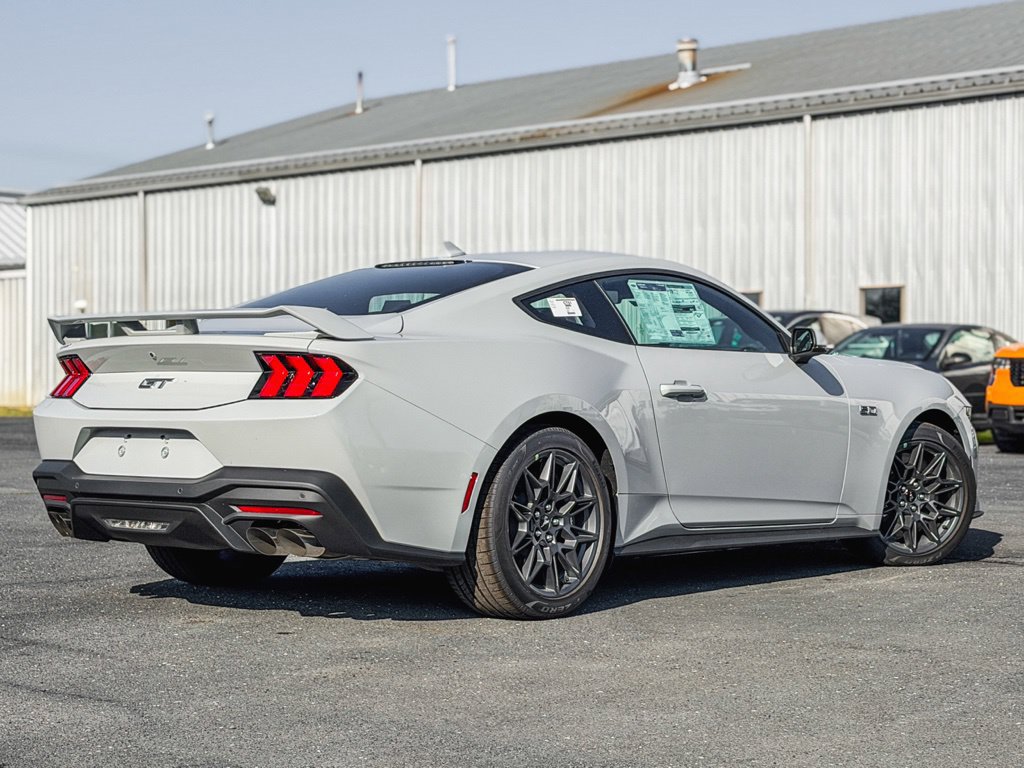 New 2026 Ford Mustang GT Premium w/ GT Performance Package RWD image 3