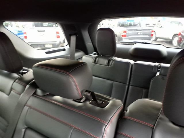 New 2026 Ford Explorer Active w/ Active Comfort Package AWD/4WD image 23