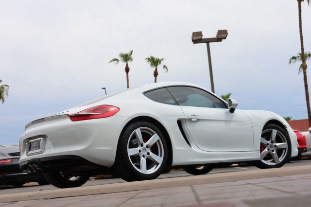Used 2016 Porsche Cayman RWD image 19