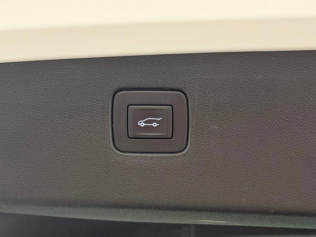 Certified 2024 Buick Envista Preferred w/ Convenience I Package image 19