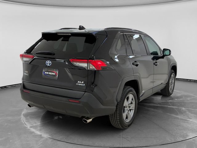 Used 2023 Toyota RAV4 XLE w/ Convenience Package AWD/4WD image 3
