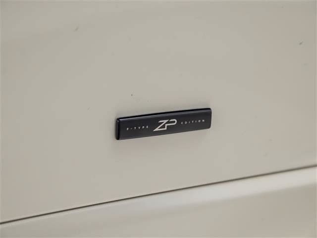 Used 2024 Jaguar F-TYPE R AWD/4WD image 16