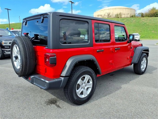 Used 2022 Jeep Wrangler Unlimited Sport image 4