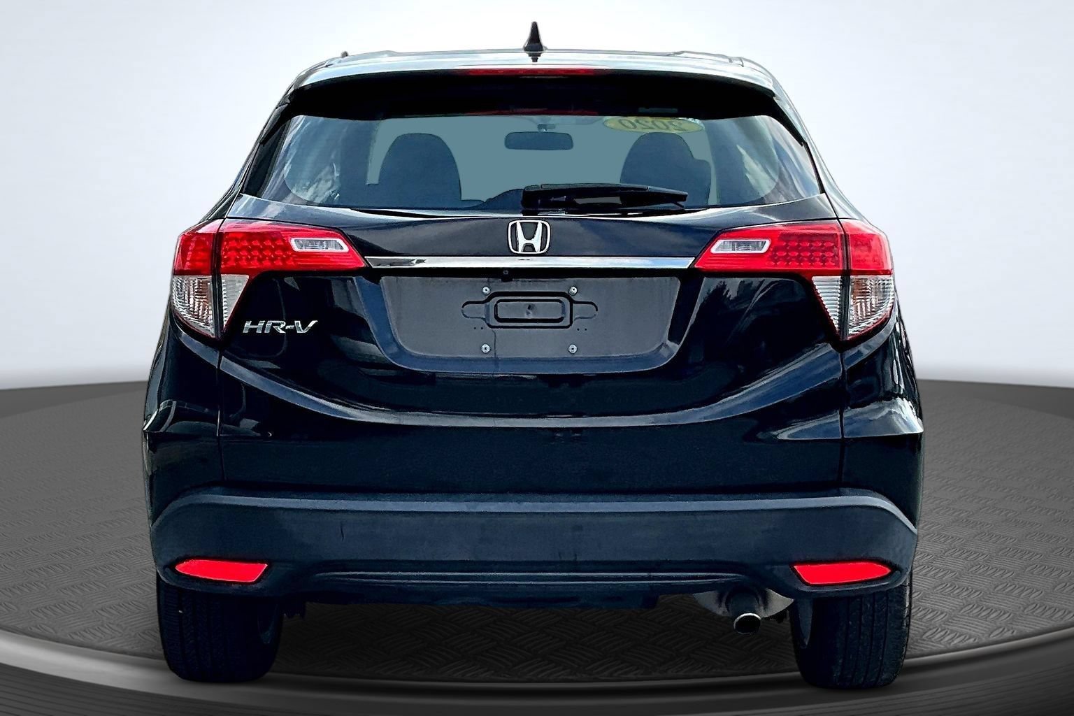 Used 2020 Honda HR-V LX image 4