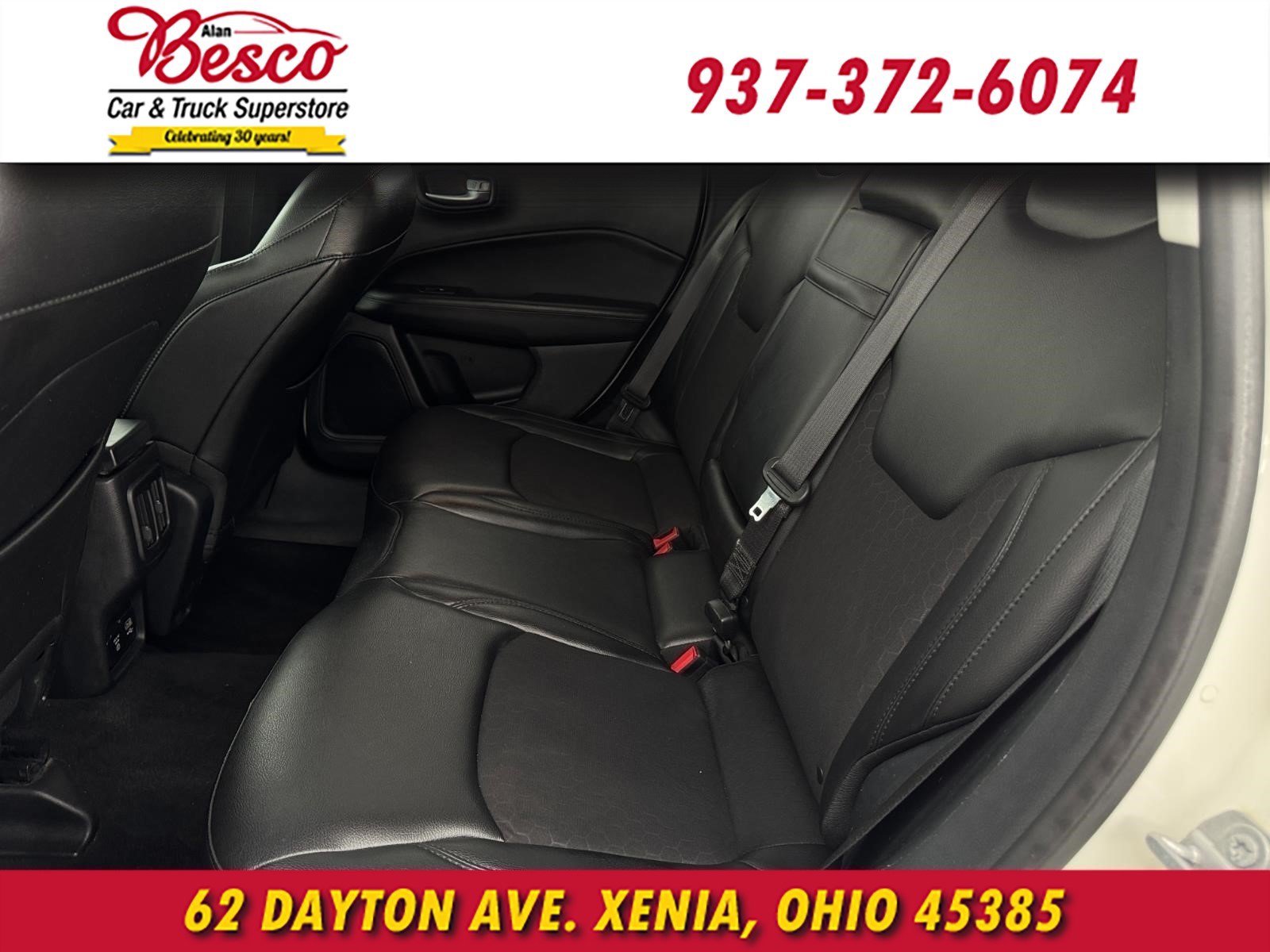 Used 2018 Jeep Compass Latitude w/ Popular Equipment Group AWD/4WD image 9