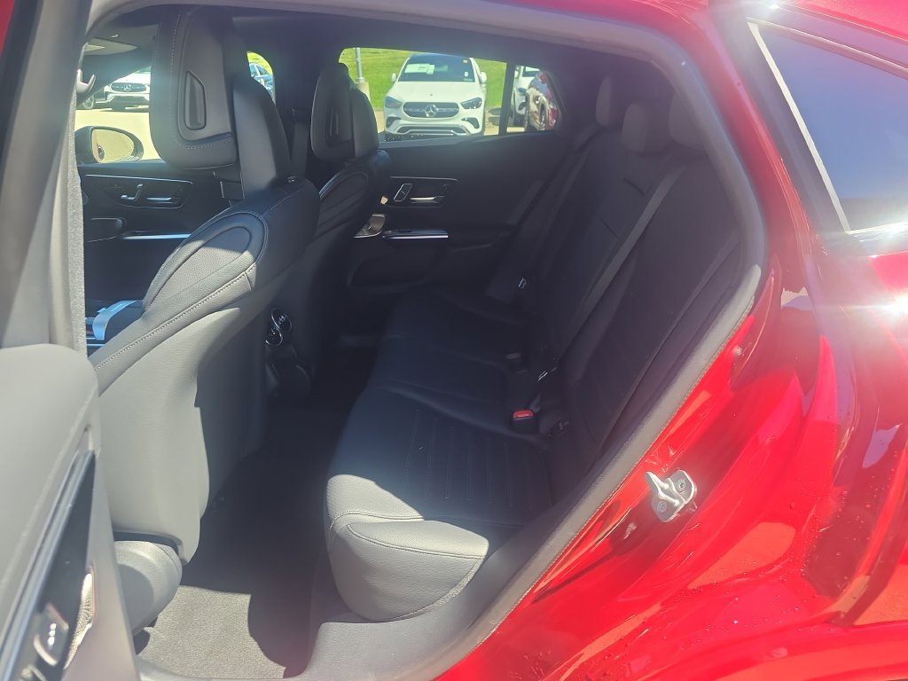 New 2027 Mercedes-Benz GLC 300 4MATIC image 25