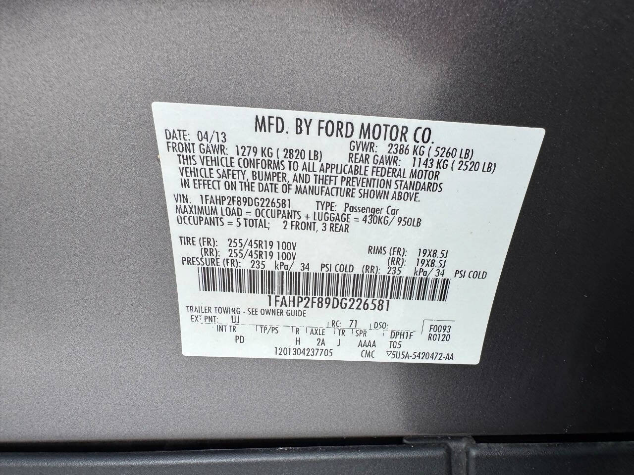 Used 2013 Ford Taurus Limited FWD image 43