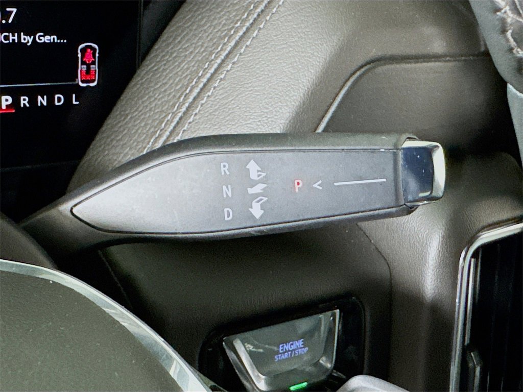 Certified 2025 GMC Yukon Denali image 15