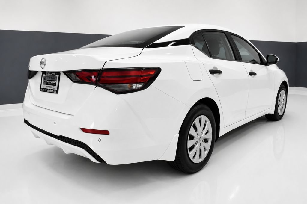 Certified 2025 Nissan Sentra S FWD image 8