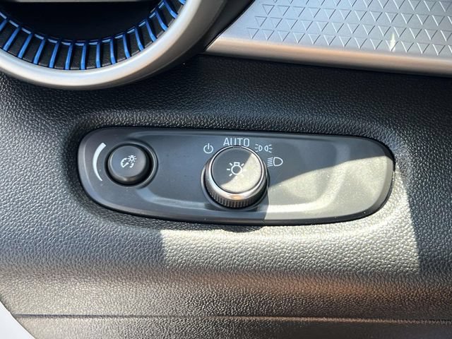 Certified 2024 Chevrolet Trax LS w/ LS Convenience Package FWD image 18