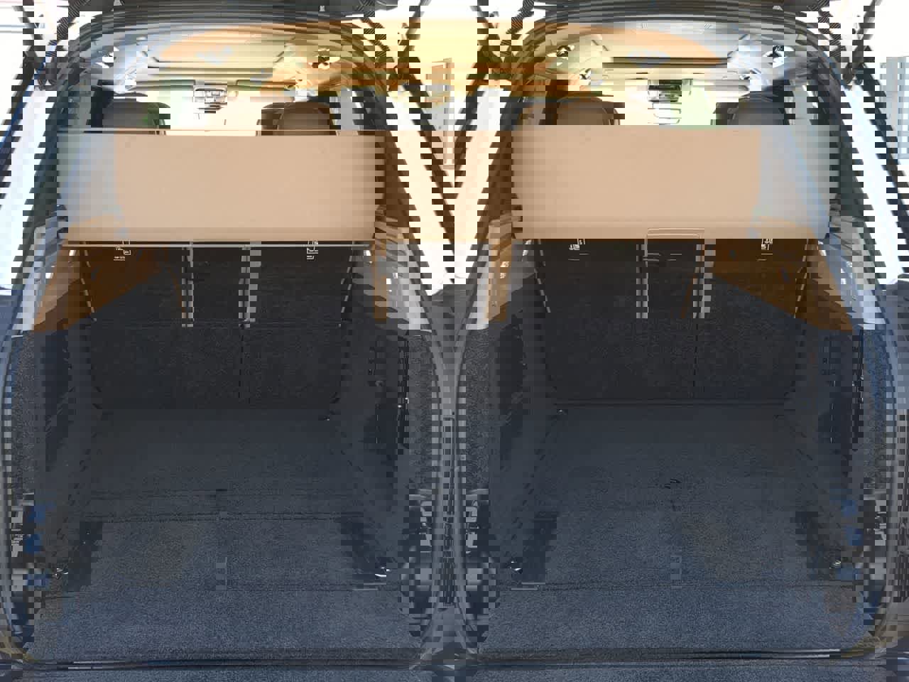 Certified 2023 Land Rover Range Rover Long Wheelbase Autobiography image 34