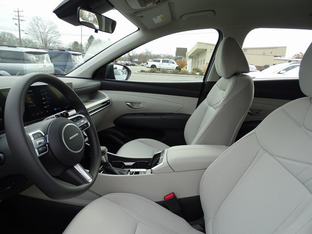 New 2026 Hyundai Tucson SE image 11