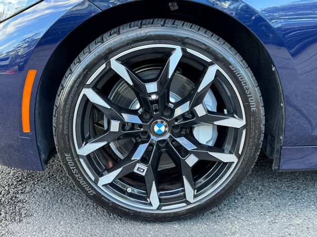 Used 2025 BMW 330i xDrive Sedan w/ M Sport Package AWD/4WD image 10