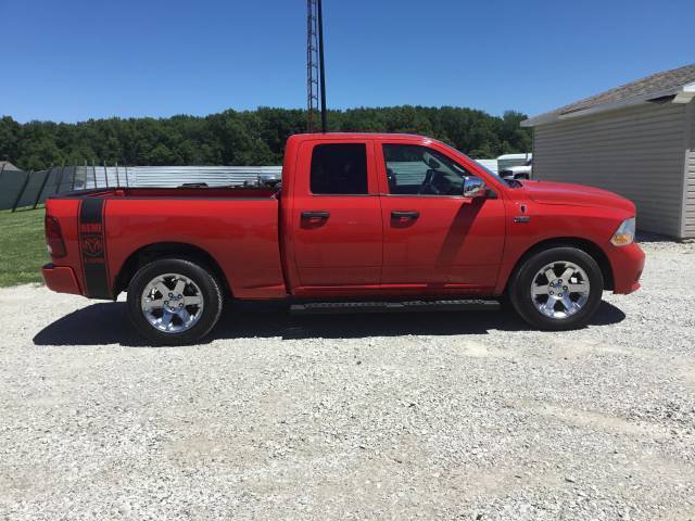 Used 2012 RAM 1500 Express RWD image 2