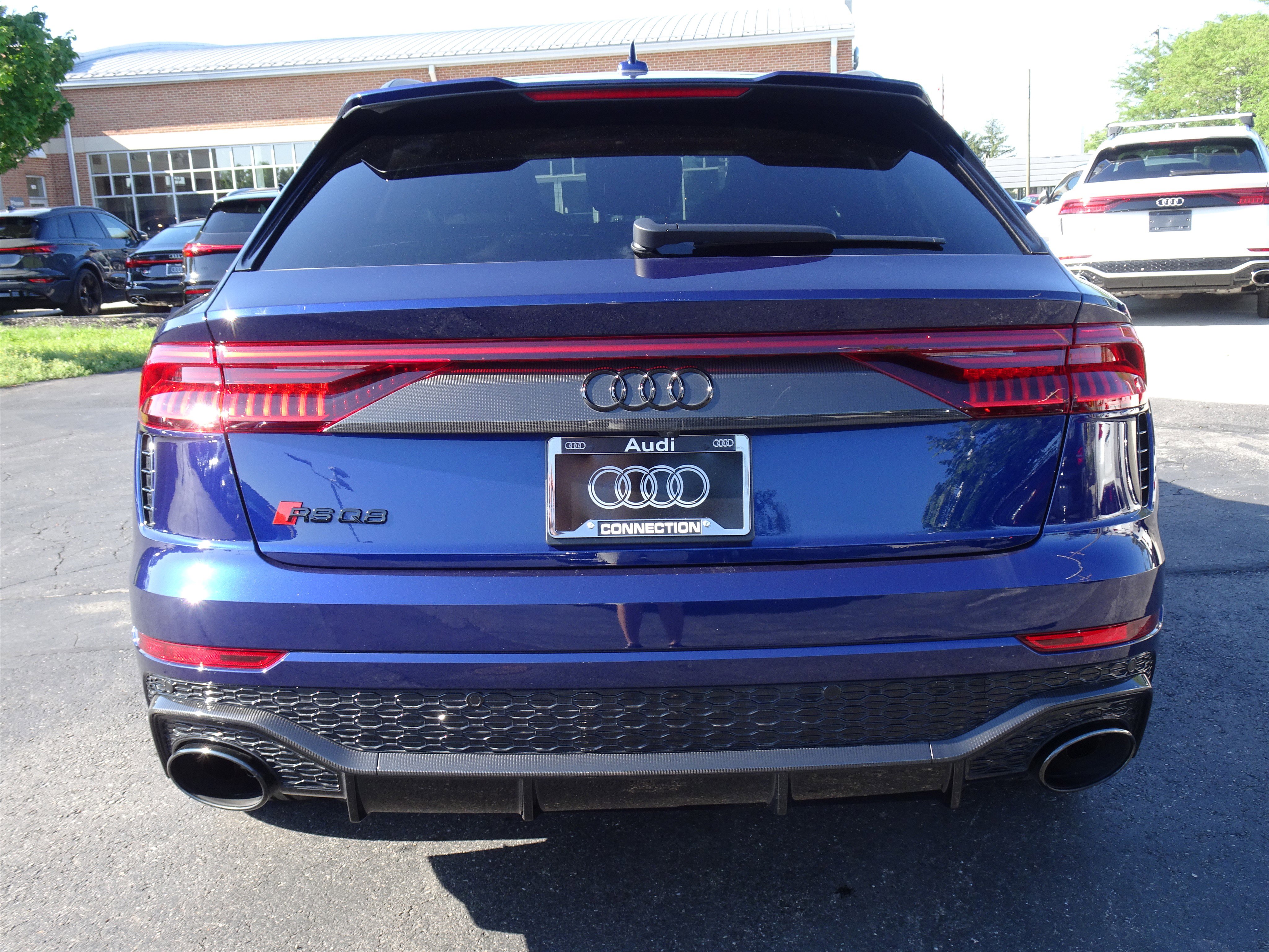 Certified 2023 Audi RS Q8 w/ Black Optic Package image 4