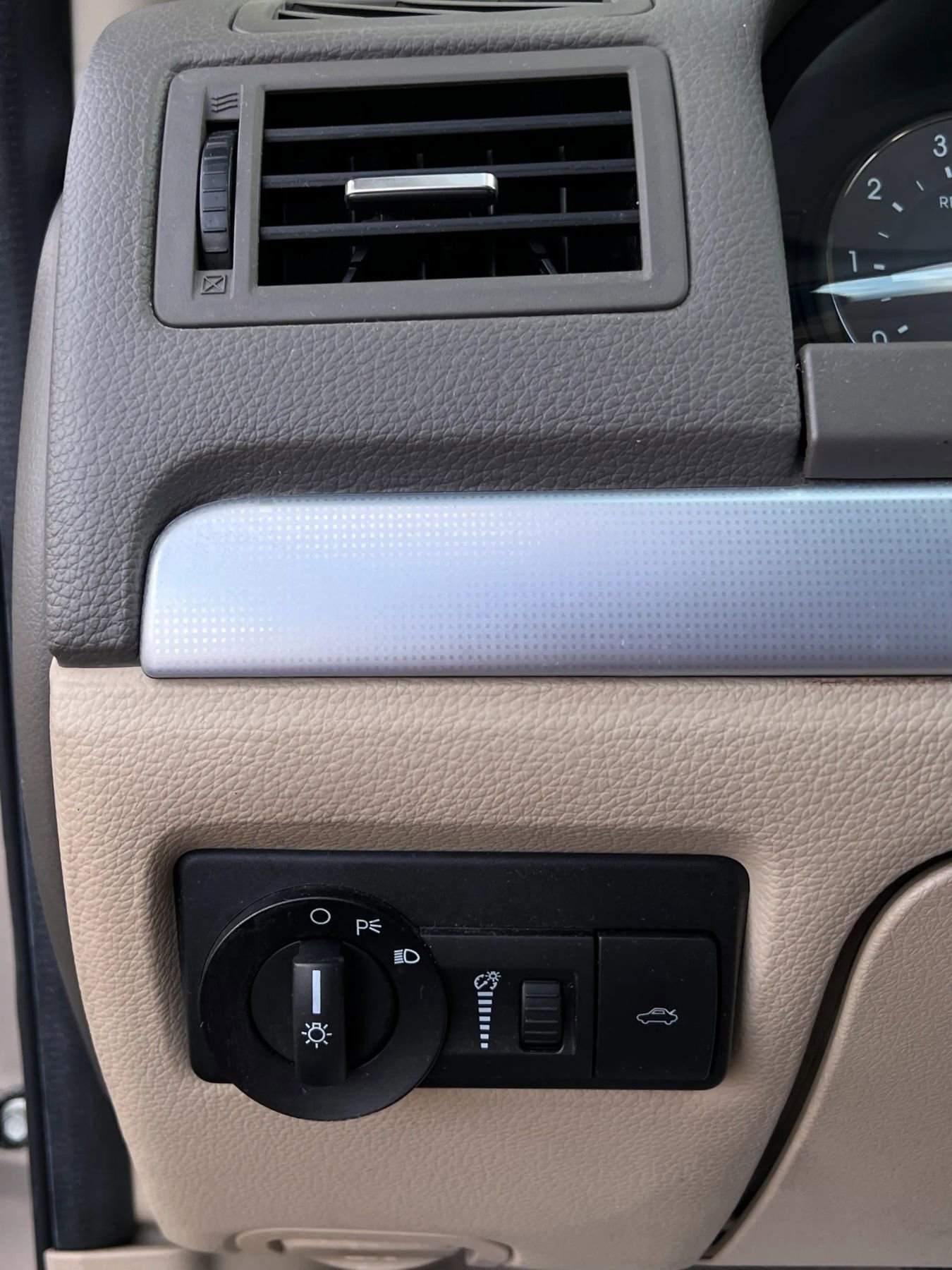 Used 2007 Mercury Milan image 18