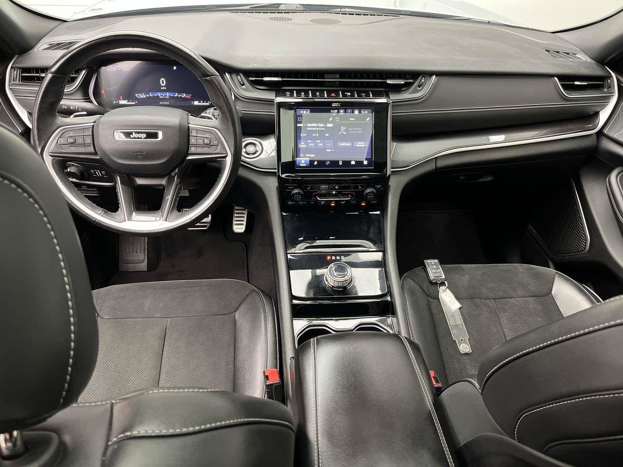 Used 2022 Jeep Grand Cherokee L Laredo AWD/4WD image 4