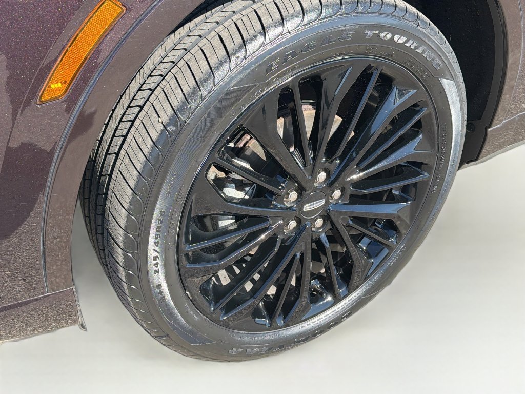 Used 2023 Lincoln Corsair AWD w/ Equipment Group 101A image 33