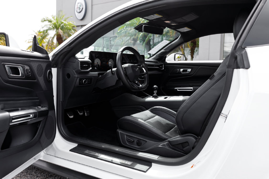 Used 2024 Ford Mustang GT Premium RWD image 25