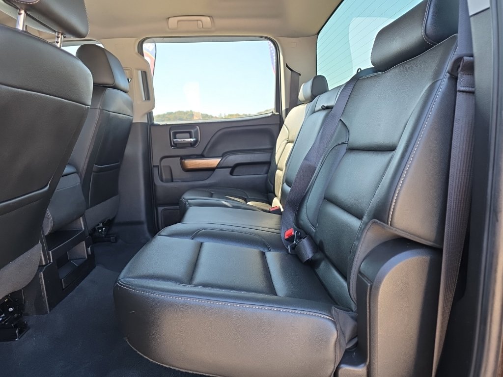 Used 2019 Chevrolet Silverado 2500 LTZ w/ Duramax Plus Package AWD/4WD image 17