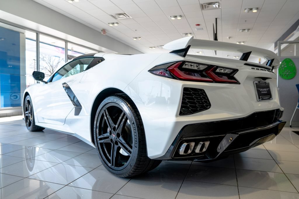 New 2026 Chevrolet Corvette Stingray Premium Cpe w/ Z51 Performance Package RWD image 6