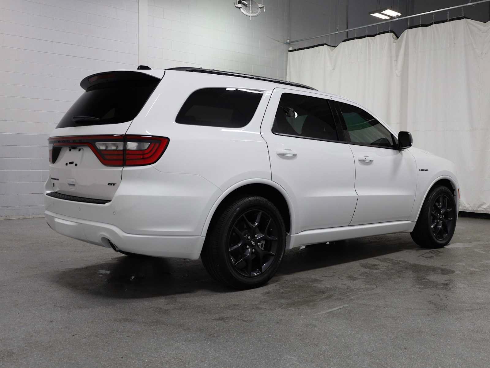 Used 2026 Dodge Durango GT AWD/4WD image 9