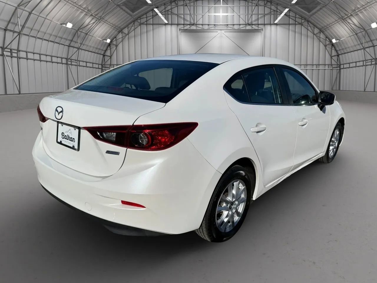 Used 2018 MAZDA MAZDA3 Sport w/ Preferred Equipment Package image 3