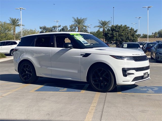 Used 2024 Land Rover Range Rover Sport Dynamic SE image 4