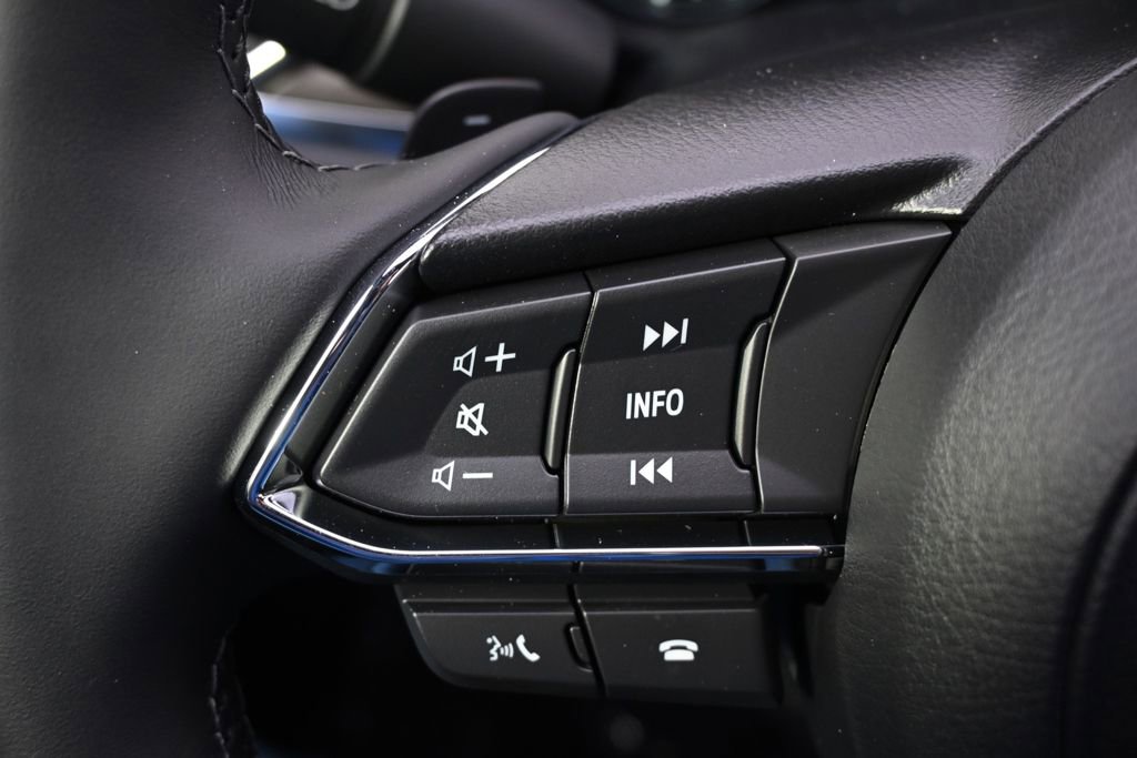 New 2025 MAZDA CX-5 Signature image 32