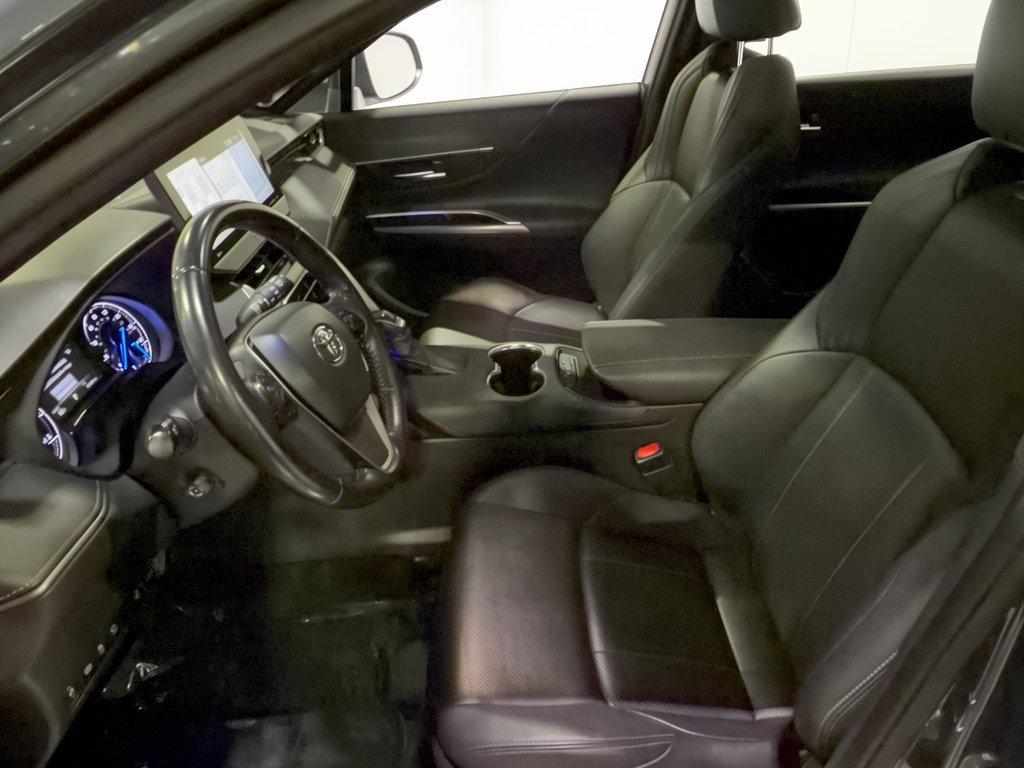 Used 2021 Toyota Venza Limited w/ Carpet Mat Package (TMS) AWD/4WD image 5